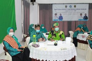 PENUTUPAN RAKERDA TP.PKK PROVINSI LAMPUNG YANG DI IKUTI SECARA VIRTUAL