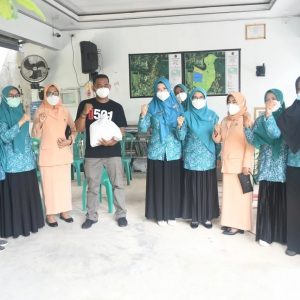 JUMAT BERKAH TP PKK KOTA METRO