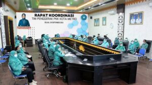 Sebagai kegiatan rutin, TP PKK Kota Metro menggelar Rapat Koordinasi (Rakor) bulan September 2021 yang dilaksanakan secara hybrid meeting.