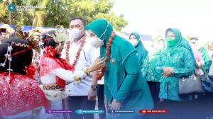 Pada hari ke-3 Ketua Tim Penggerak PKK Kota Metro dr.Silfia Wahdi, Sp.KKLP, MM beserta tim penilai melakukan penilaian lomba kelurahan di Kelurahan Tejo Agung, Kecamatan Metro Timur.